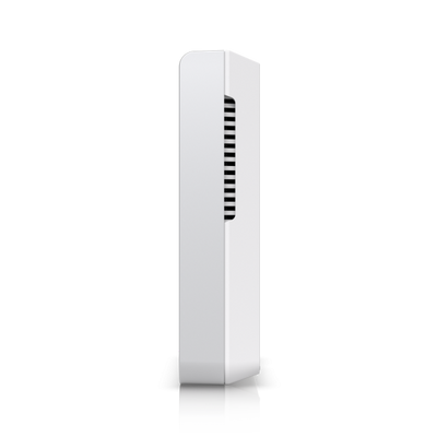 Access Point Ubiquiti U7-Pro-Wall - Wall-Plate Tri-Band Wi-Fi 7 - 1x 1/2.5Gbps porte RJ45 - 688 Mbps 2.4GHz (2x2) + 4324 Mbps at 5GHz (2x2) + 5765 Mbps 6GHz (2x2)