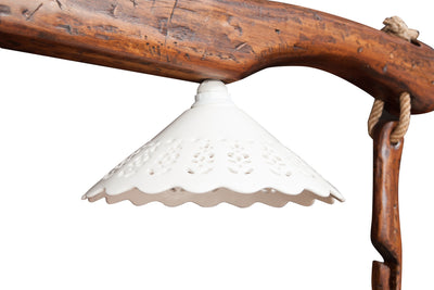 Biscottini Giogo lampadario in legno massello di tiglio finitura noce.Made in Italy