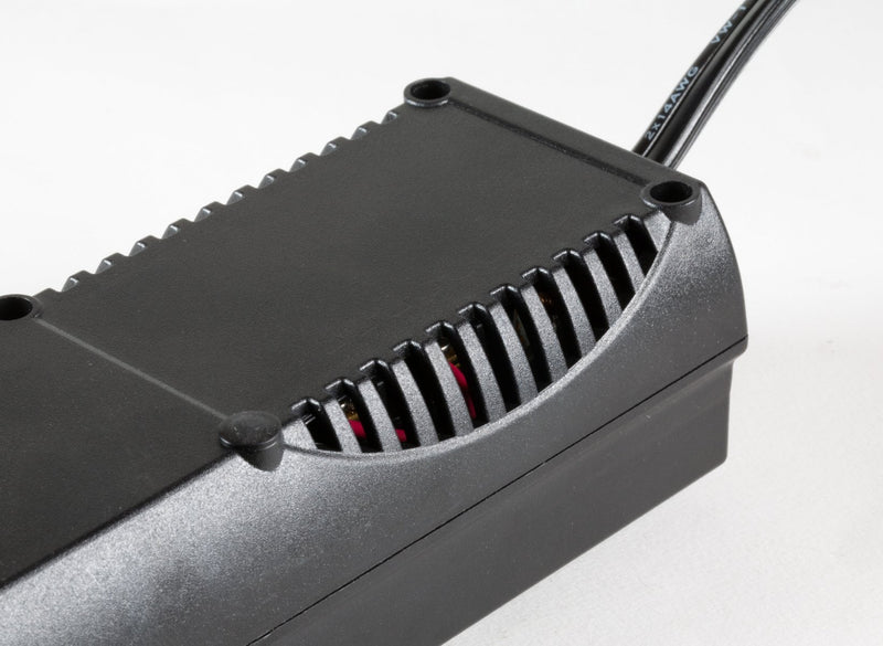 Trasformatore di Corrente per Auto con USB-A e USB-C, TE-21